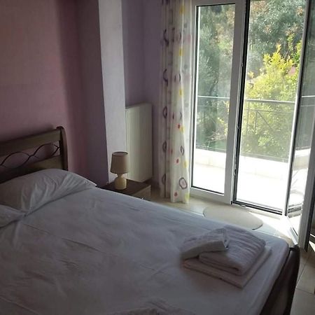 Zoe'S Apartments Nea Iraklitsa Экстерьер фото