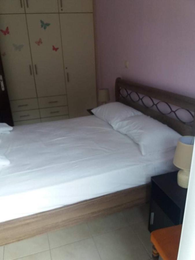 Zoe'S Apartments Nea Iraklitsa Экстерьер фото