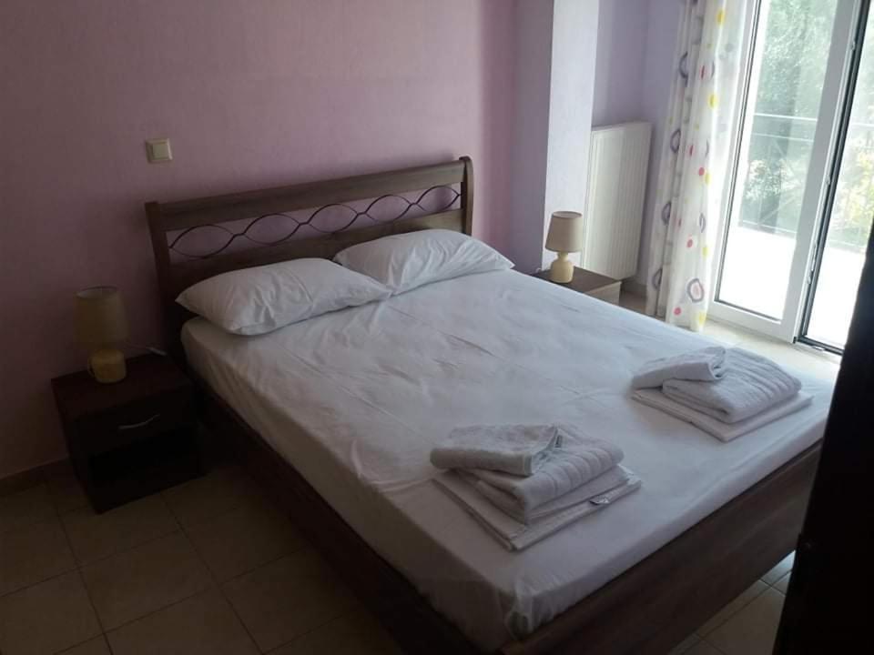 Zoe'S Apartments Nea Iraklitsa Экстерьер фото